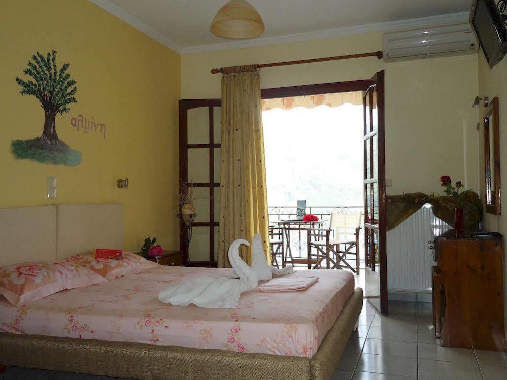 Almini Apartments Plataria Luaran gambar
